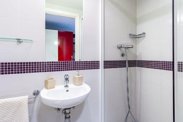 1 bed studio, Hawley Crescent, Camden, London, NW18NP - Image 1